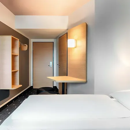 Muenchen-airport هالبرغموس